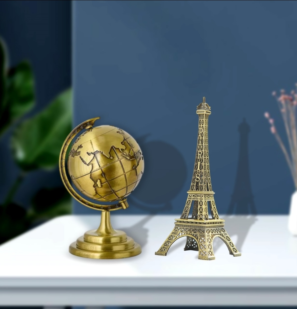 World Map 3d Glove and Eiffel tower combo